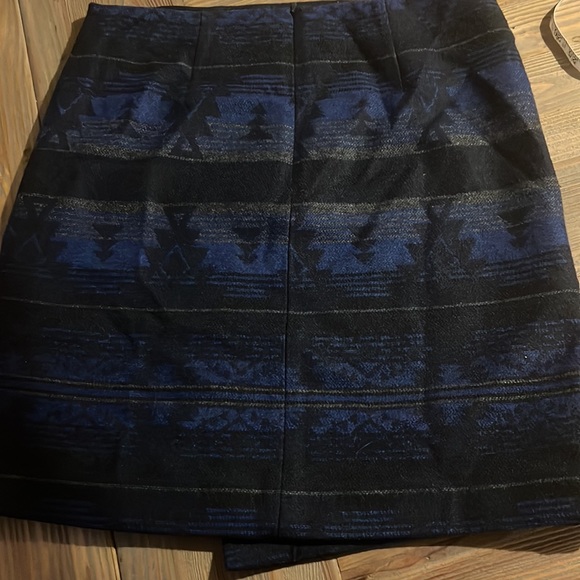 Artisan NY Aztec Wool Blend Skirt 2 - Picture 5 of 9